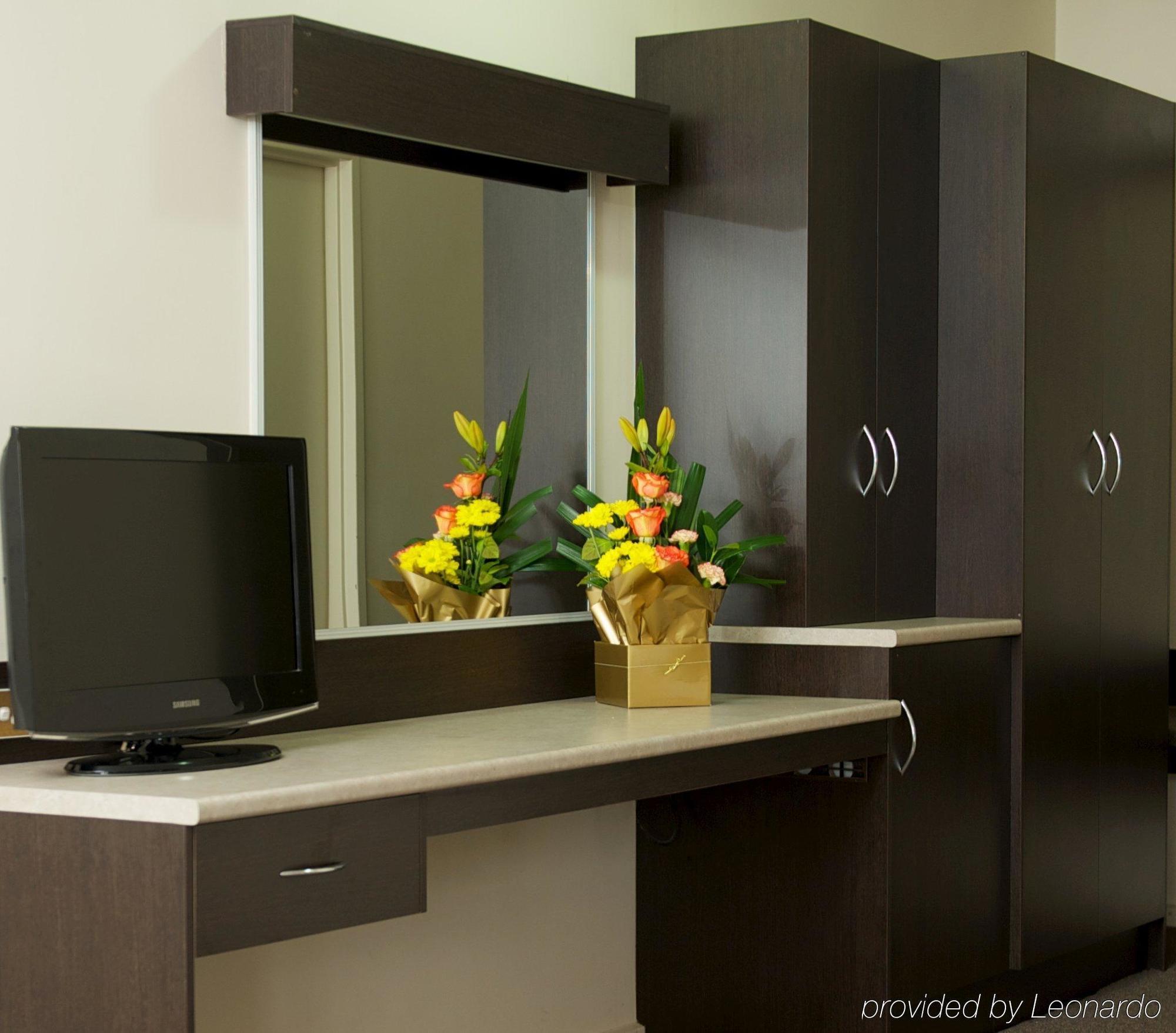 Ibis Styles Adelaide Manor Motel Bagian luar foto