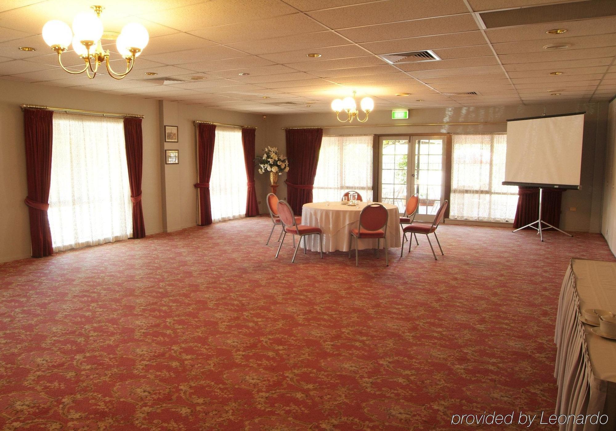 Ibis Styles Adelaide Manor Motel Bagian luar foto