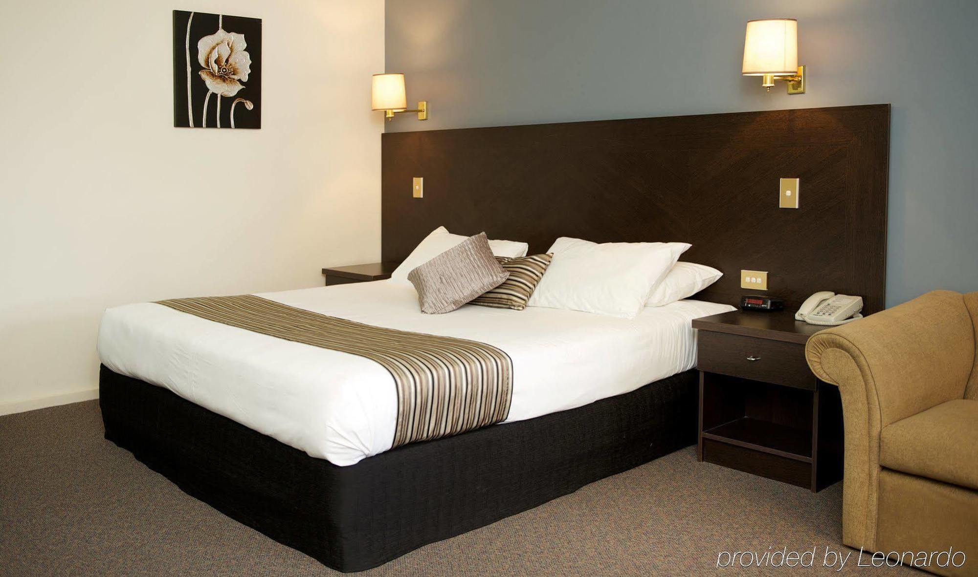 Ibis Styles Adelaide Manor Motel Bagian luar foto
