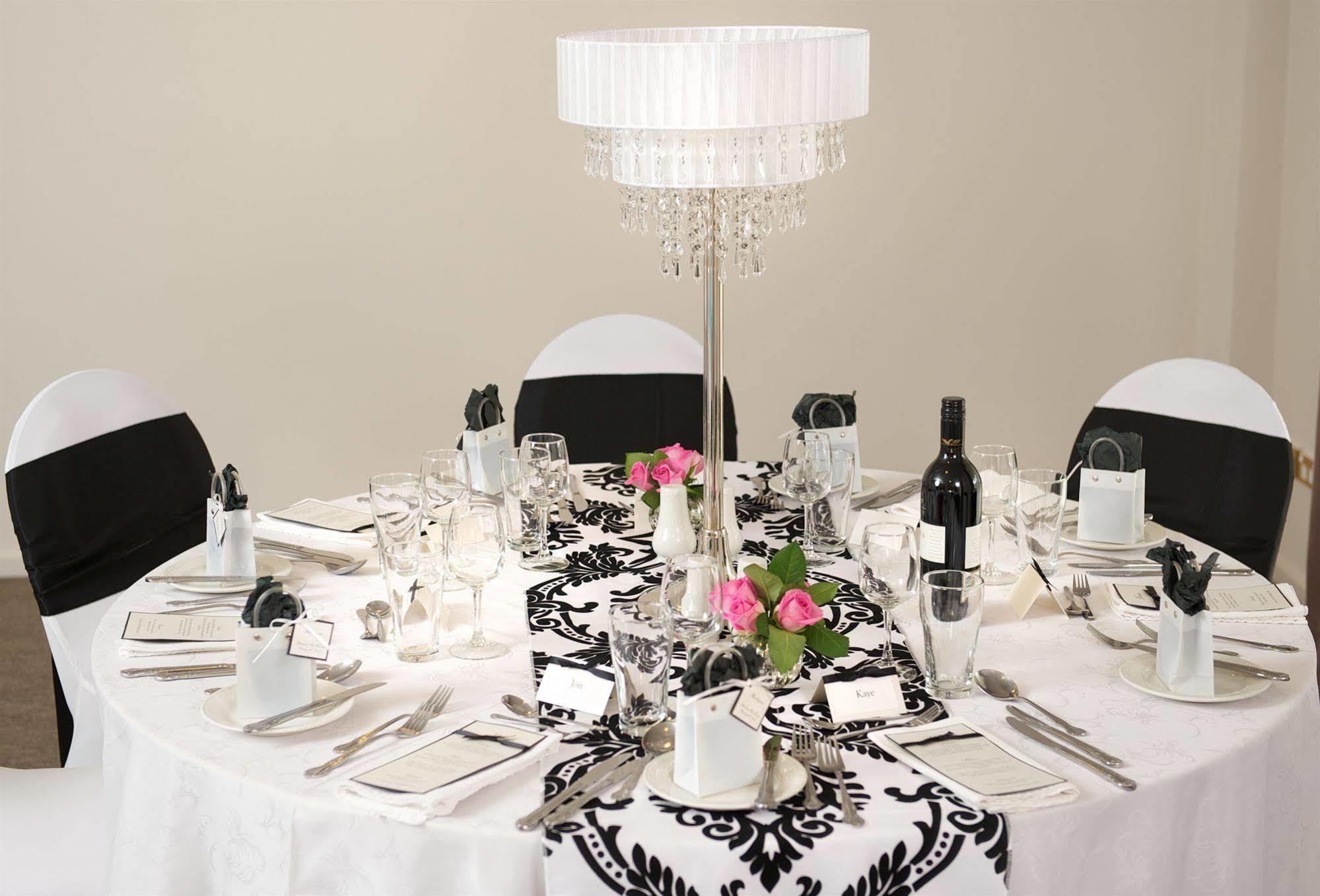 Ibis Styles Adelaide Manor Motel Bagian luar foto